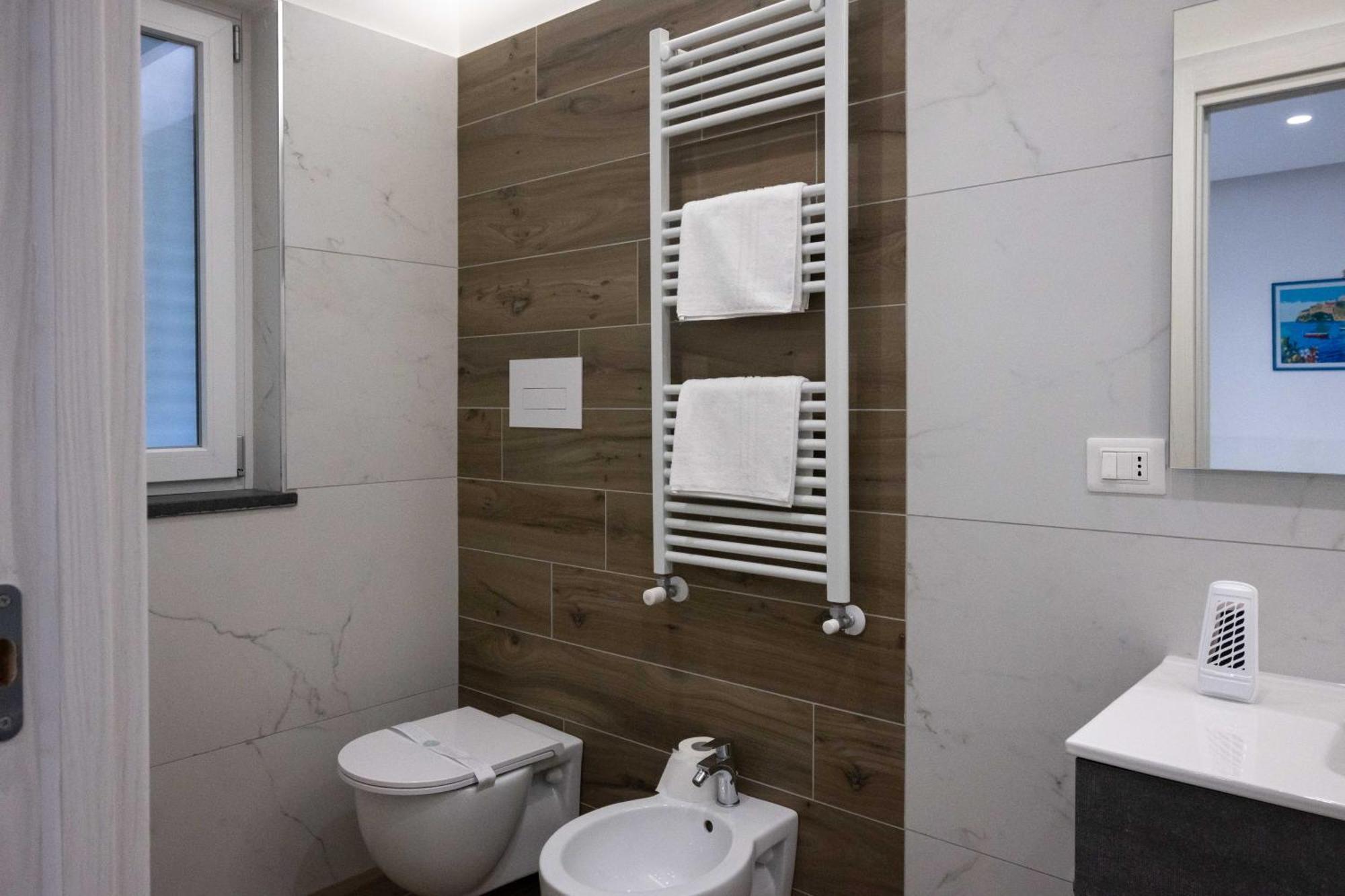 Ansiro Rooms Home Business Scisciano Dış mekan fotoğraf